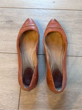 Frye Alicia Cognac Tan Leather Pointed Toe Ballet Flats Minimalist Quiet Luxury